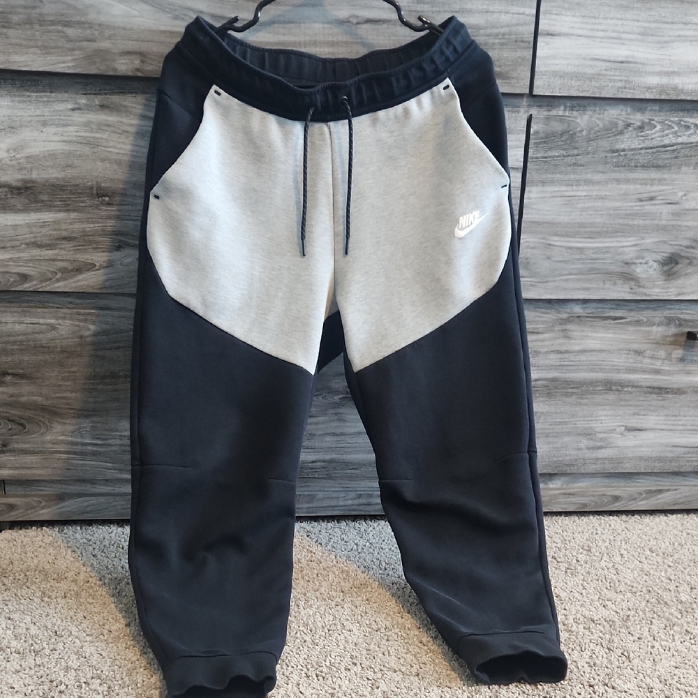 Nike Tech Men's Joggers